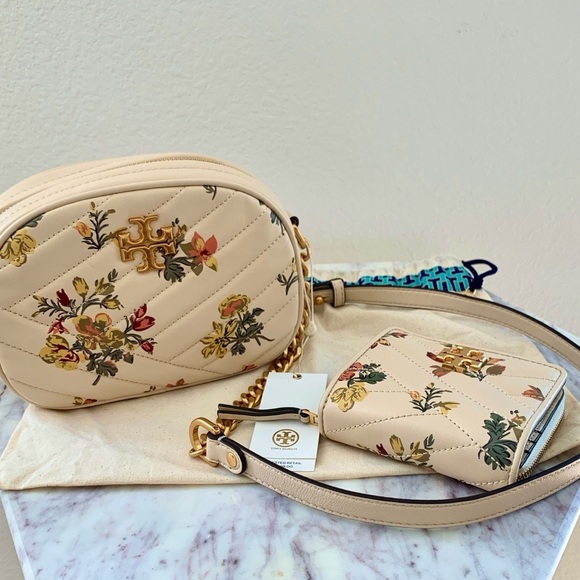 🌹 Tory Burch Rose Floral Print Kira Chevron Camera Bag & Wallet Set - Picture 1 of 16